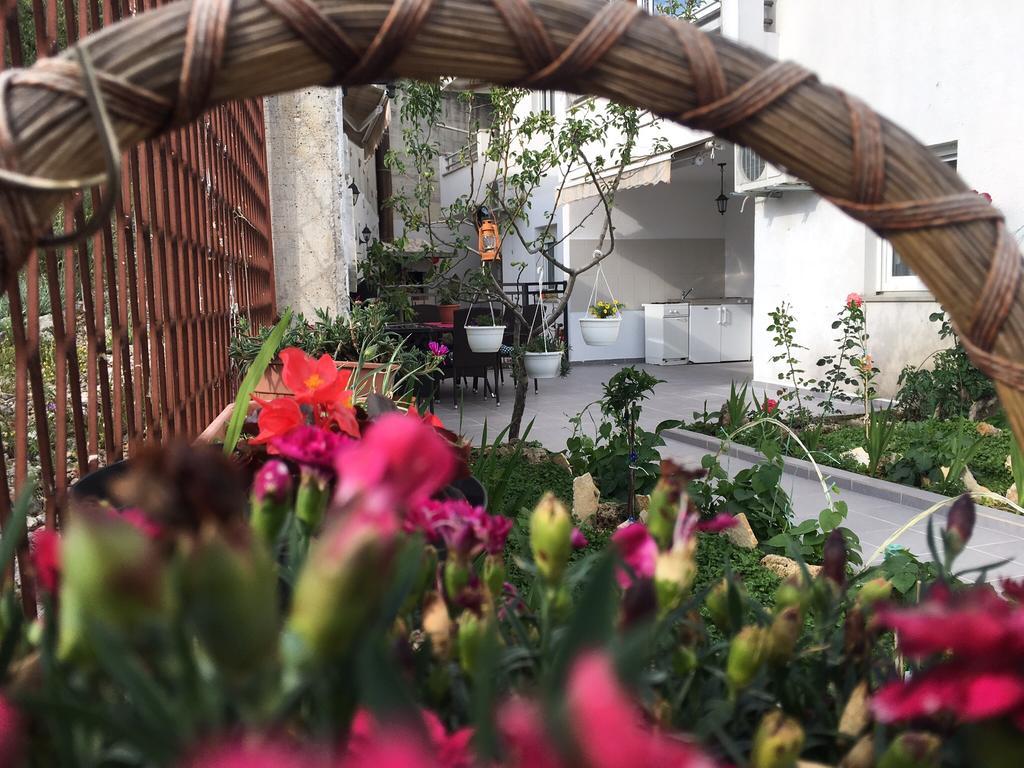The Big Terrace * Makarska